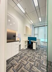 The Heeren (D9), Office #596518391